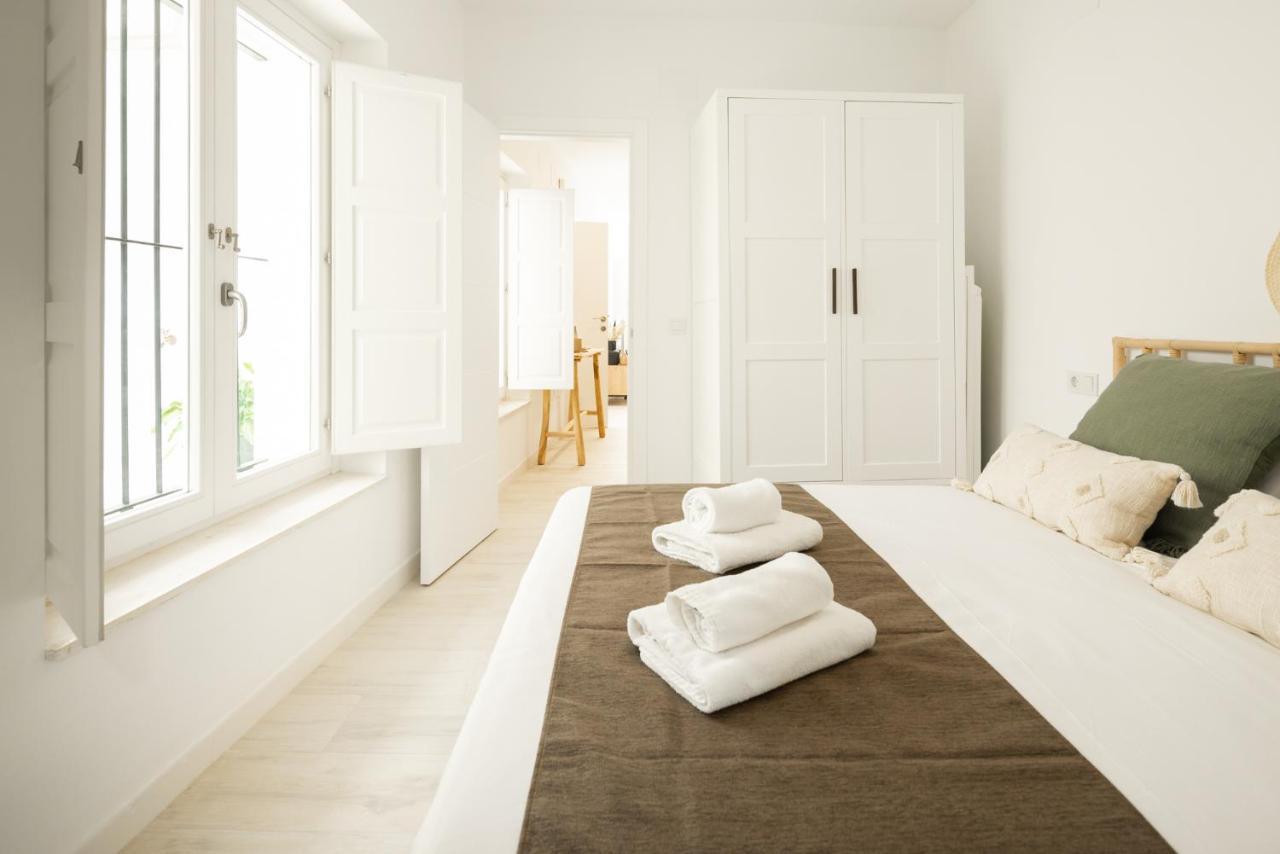Apartamento Mucha Vida Little Apartments กาดิซ ภายนอก รูปภาพ
